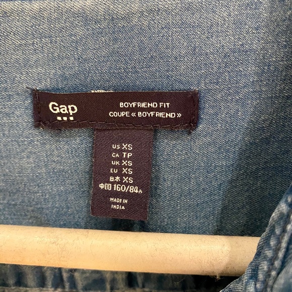 Gap Factory Boyfriend Fit Chambray Shirt - Picture 2 of 7